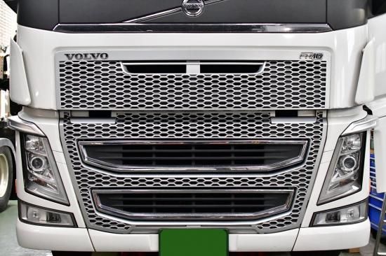 VOLVO純正 FH16グリル(FH4)