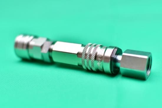 VOLVO純正 エアーチャック