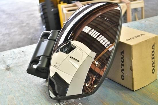 VOLVO純正 ドア・アンダーミラー